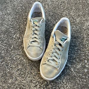 Puma Suede causal shoes